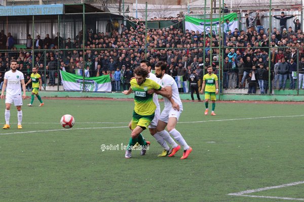 arnavutkoy-belediyespor3-001.jpg