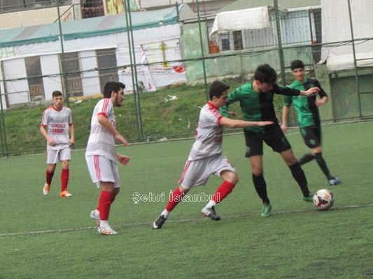 kucukkoyspor3-001.jpg