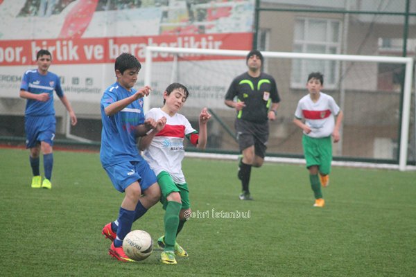 sarigazispor3-004.jpg