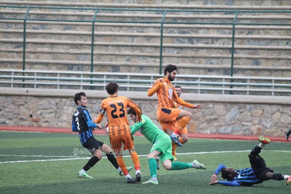 sultanbeyli-belediyespor5.jpg